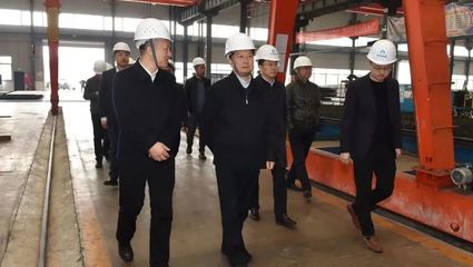 四川省住房和城鄉(xiāng)建設(shè)廳黨組書記、廳長田文一行蒞臨四川綠建杭蕭調(diào)研指導(dǎo)工作